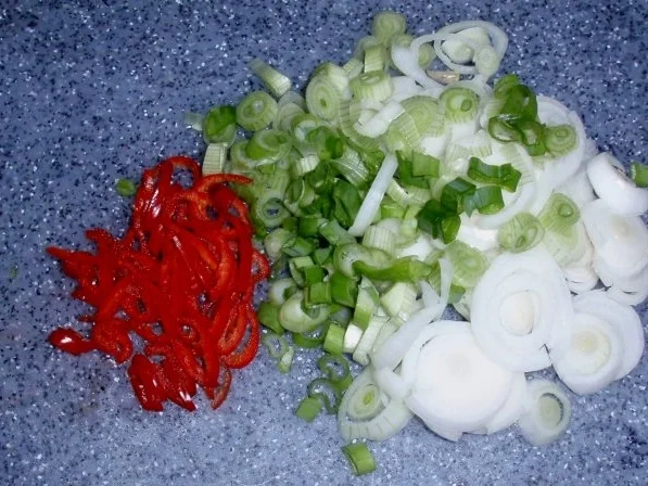 Rezept: Grüne Spargel-Nudel-Pfanne Bild Nr. 5 Grüne Spargel-Nudel-Pfanne - Rezept - Bild Nr. 5