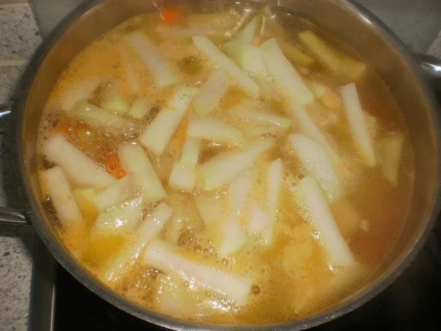 Hackbällchen ~ Möhren-Kohlrabi-Gemüse ~ Salzkartoffeln - Rezept - Bild Nr. 9