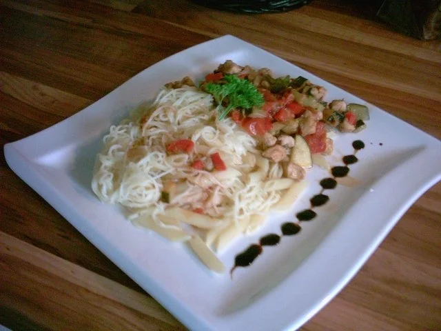 Puten-Zucchini-Pfanne, süss-sauer - Rezept