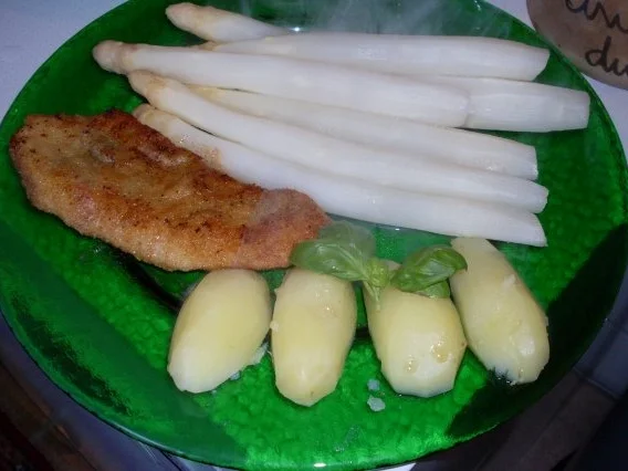 Rezept: Eltener Spargel ... Eltener Spargel ... - Rezept