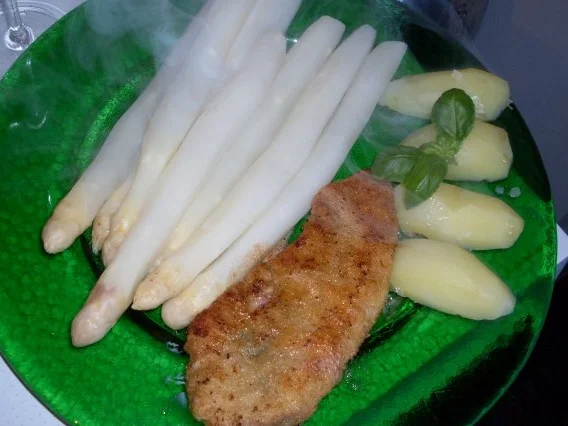 Rezept: Eltener Spargel ... Bild Nr. 4 Eltener Spargel ... - Rezept - Bild Nr. 4