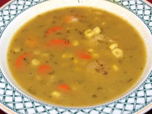 Curry-Mais-Cremesuppe mit gegrillten Garnelen und Jakobsmuscheln - Rezept