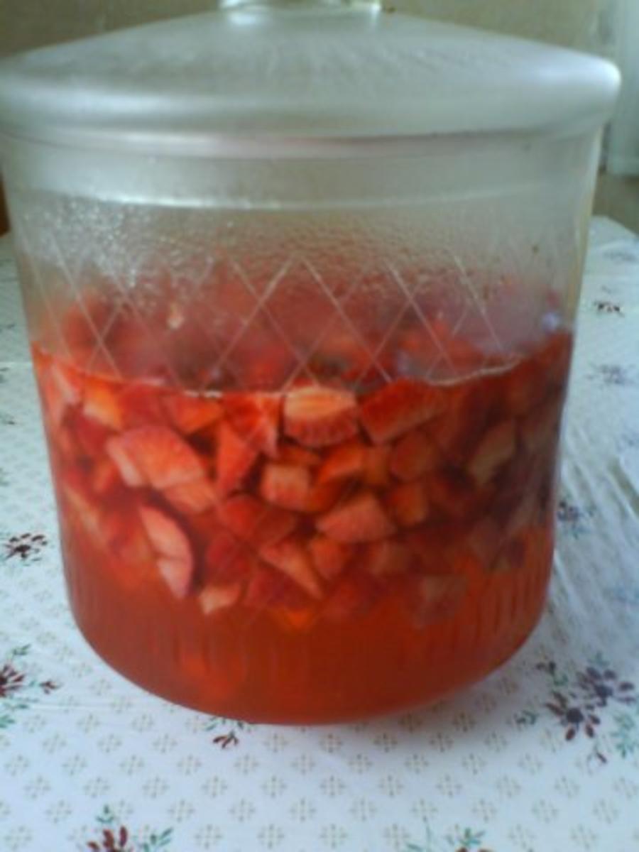 Erdbeerbowle - Rezept