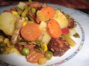 Bunte Gemüsepfanne mit Cabanossi - Rezept