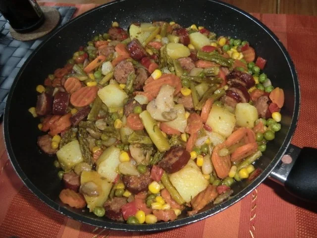 Bunte Gemüsepfanne mit Cabanossi - Rezept - Bild Nr. 4