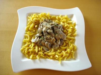 Züricher Geschnetzeltes mit Spätzle - Rezept