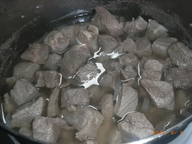 Rezept: BiNe` S UNGARISCHER GULASCH Bild Nr. 3 BiNe` S UNGARISCHER GULASCH - Rezept - Bild Nr. 3