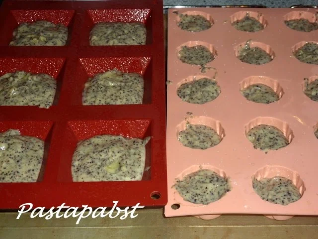 Rezept: Mohn-Zitronen-Muffins Bild Nr. 2 Mohn-Zitronen-Muffins - Rezept - Bild Nr. 2