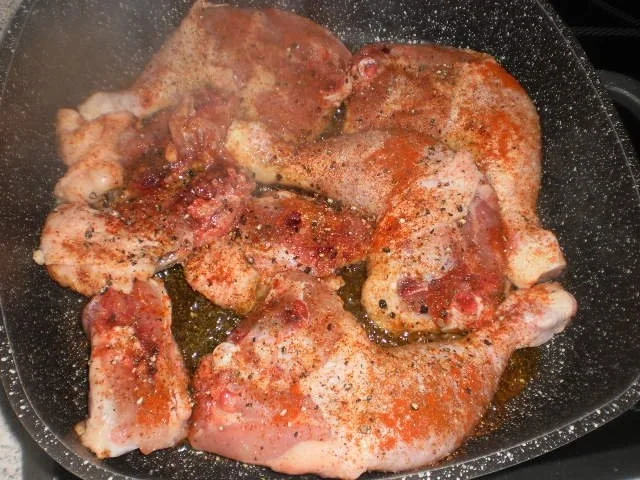 Hähnchenkeulchen ~ Spargel ~ Pilz-Tomaten-Sauce - Rezept - Bild Nr. 4