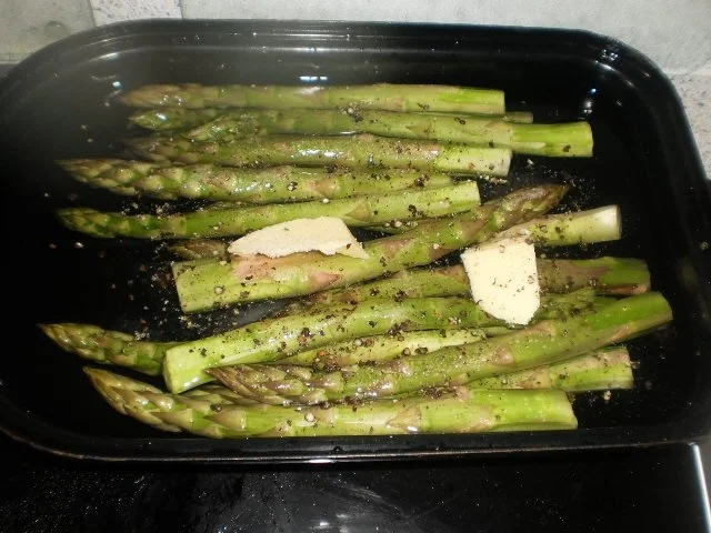 Hähnchenkeulchen ~ Spargel ~ Pilz-Tomaten-Sauce - Rezept - Bild Nr. 10