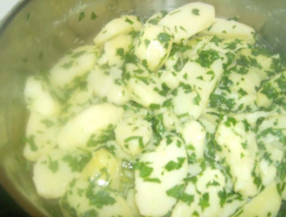 Petersilienkartoffeln mit grünem Spargel und Soße Hollandaise - Rezept - Bild Nr. 6
