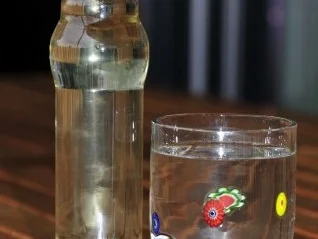 Rezept: Minzesirup / Zitronenmelissesirup Minzesirup / Zitronenmelissesirup - Rezept