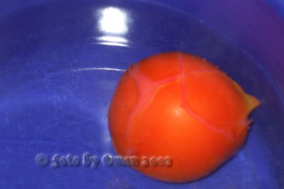 Eingemachtes: Tomaten, gehäutet und eingekocht - Rezept - Bild Nr. 3