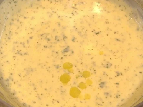 Rezept: Zweierlei Spargel mit Basilikum-Orangen-Hollandaise und Thunfisch Bild Nr. 4 Zweierlei Spargel mit Basilikum-Orangen-Hollandaise und Thunfisch - Rezept - Bild Nr. 4