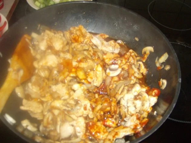 Rezept: Paprikageschnetzeltes mit Tomatenreis Bild Nr. 4 Paprikageschnetzeltes mit Tomatenreis - Rezept - Bild Nr. 4