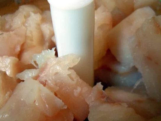 Club-Sandwich mit Fischfrikadelle - Rezept - Bild Nr. 9