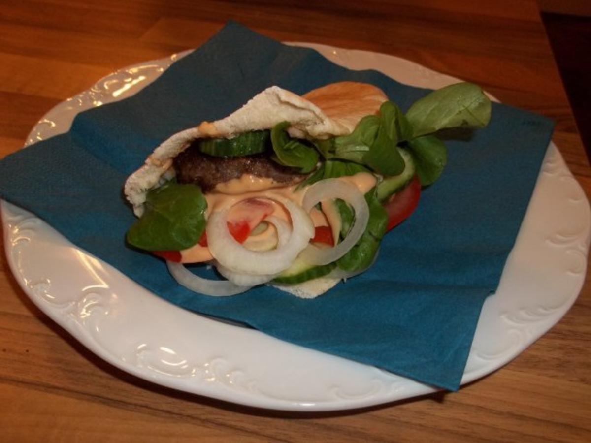 Pita Burger - Rezept mit Bild - kochbar.de