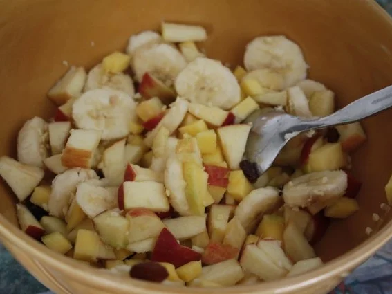Obstsalat "Exotischer Sonnenschein" - Rezept - Bild Nr. 3