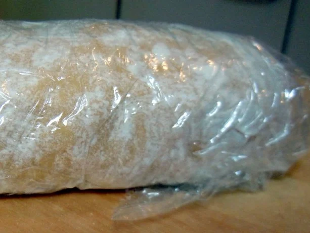 Rezept: Mohn-Tortelloni mit Erdbeersauce Bild Nr. 2 Mohn-Tortelloni mit Erdbeersauce - Rezept - Bild Nr. 2