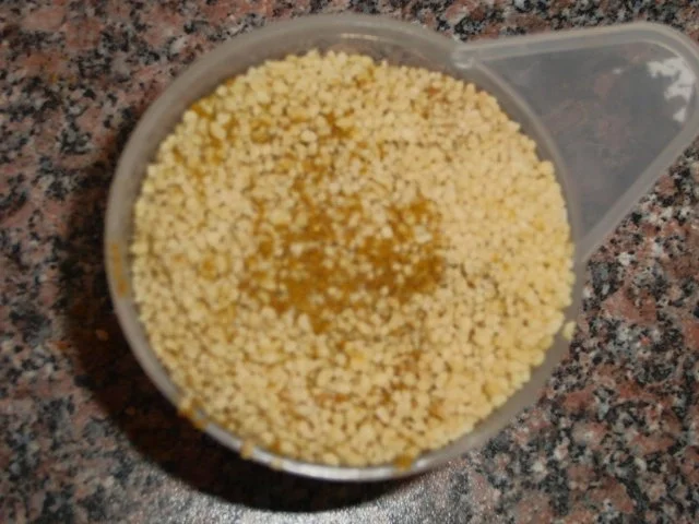 Fisch : Lachsfilet auf  Couscous mit Spargel und Karotten in Curry - Rezept - Bild Nr. 3