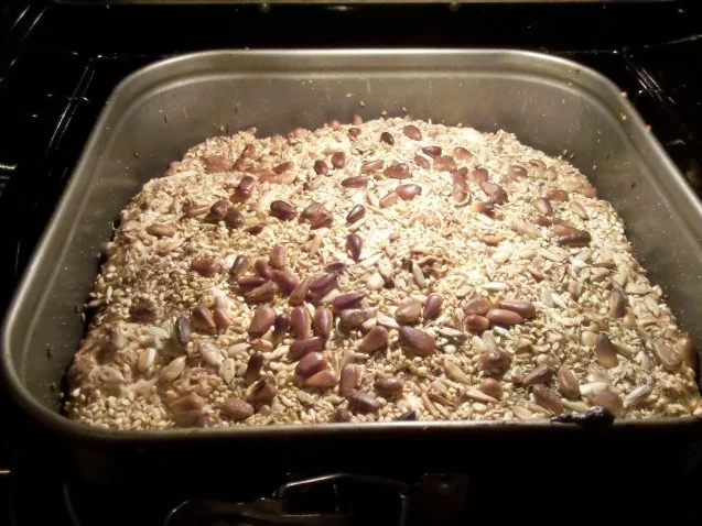 Brot: Pikantes Toskanisches Brot mit Oliven und Paprika - Rezept - Bild Nr. 4