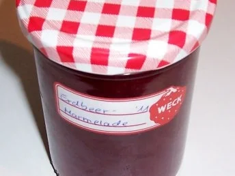 Einmachen: Erdbeer-Marmelade ohne Stücke - Rezept - Bild Nr. 4