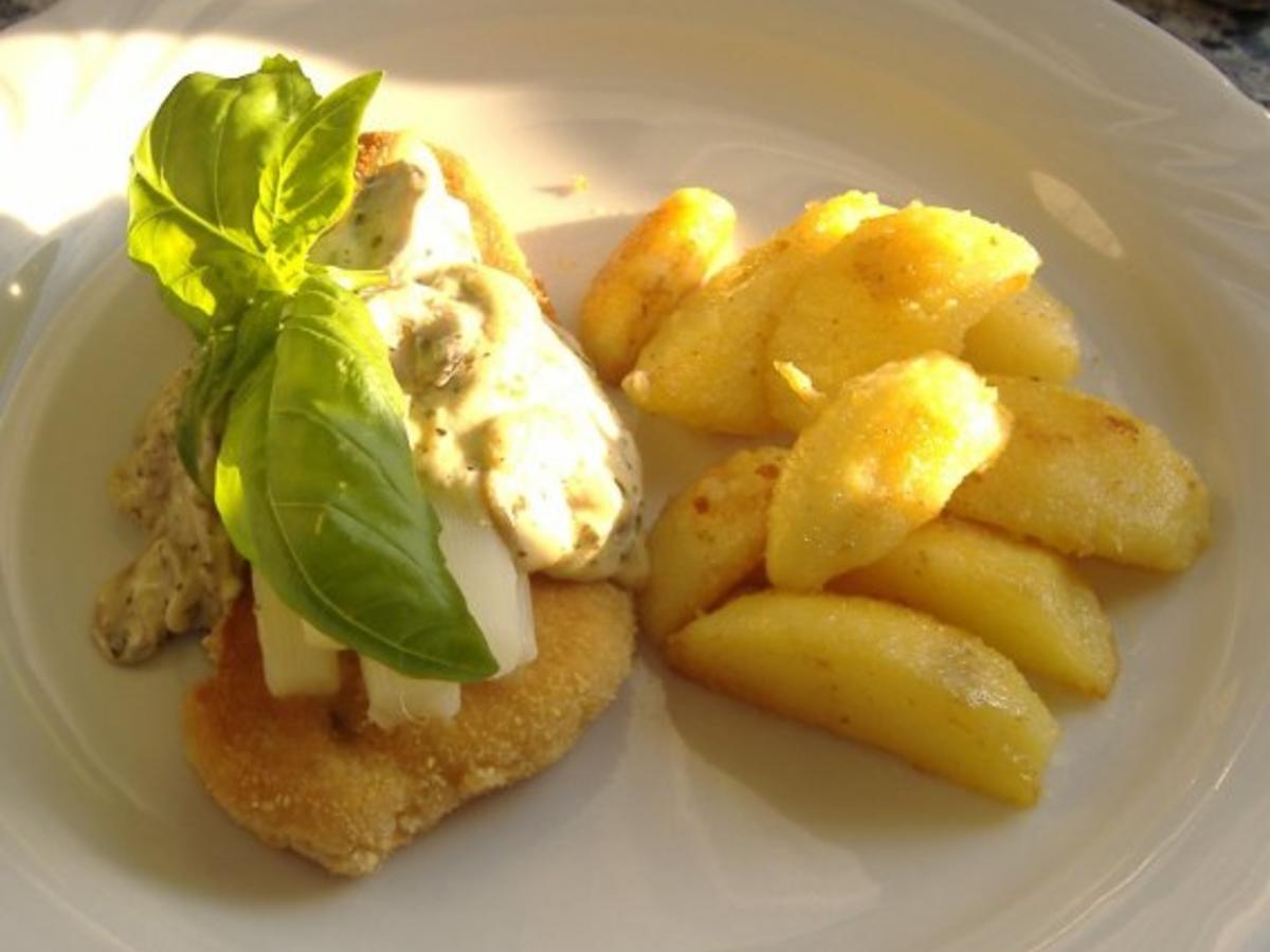 Krüstchen mit Spargel und Champignon Hollandaise überbacken - einfach ...