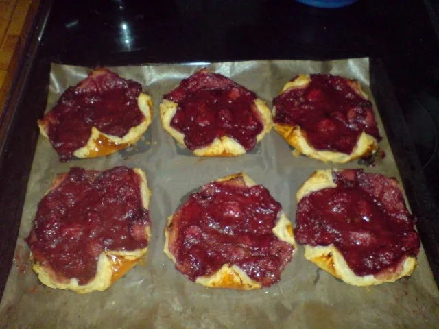 Blätterteigteilchen mit leckerer Füllung - Rezept - Bild Nr. 10