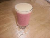 Erdbeeren-Buttermilch-Dessert - Rezept