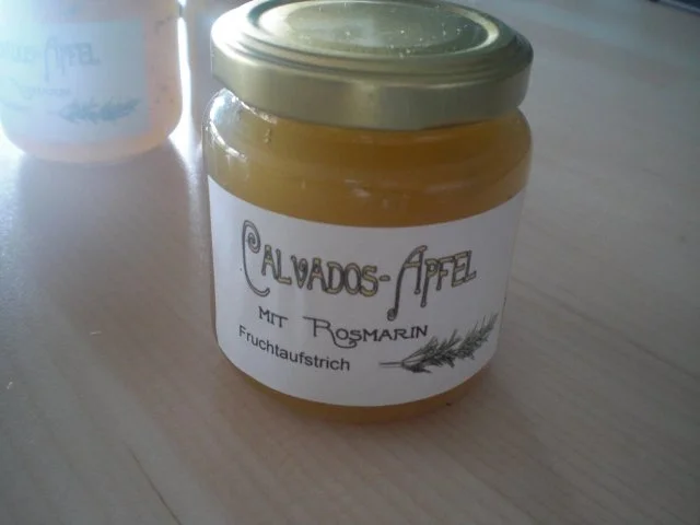 Calvados-Apfel mir Rosmarin - FRUCHTAUFSTRICH - Rezept