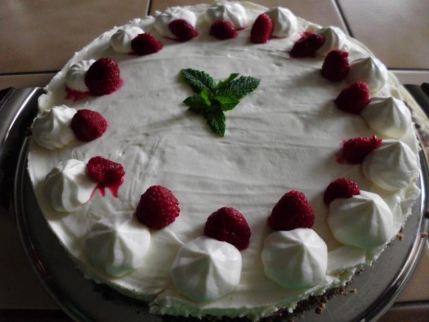 Himbeer Frischkäse Torte - einfach - 559 kcal/100g Himbeer Frischkäse Torte - einfach - 559 kcal/100g