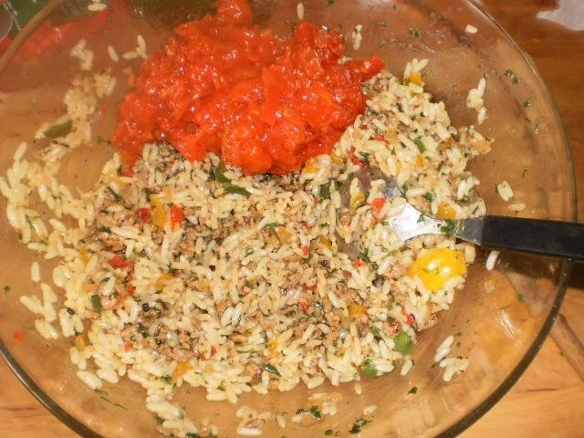 Gefüllte Paprikaschote mit Tomatenreis und Hack - Rezept - Bild Nr. 11