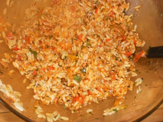 Gefüllte Paprikaschote mit Tomatenreis und Hack - Rezept - Bild Nr. 12