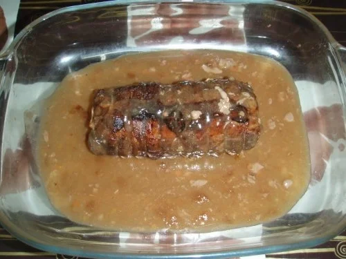 Rezept: Rollbraten vom Pferd mit Nudeln an einer Morchelsauce und Salat Bild Nr. 2 Rollbraten vom Pferd mit Nudeln an einer Morchelsauce und Salat - Rezept - Bild Nr. 2