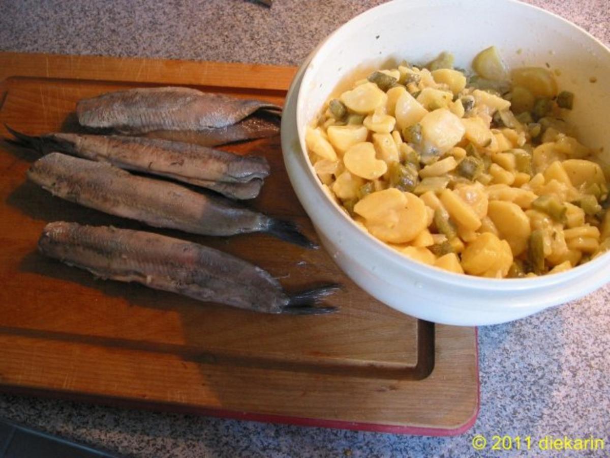 Hauptgericht - Neuer Matjes im und am Kartoffelsalat - Rezept