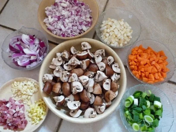 Coq au vin, Hühnchen in Rotweinsauce - Rezept - Bild Nr. 3