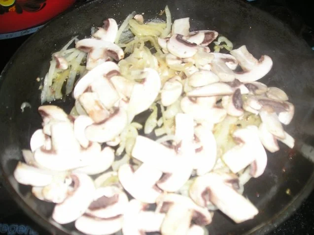 Putengeschnetzeltes mit Spätzle - Rezept - Bild Nr. 4