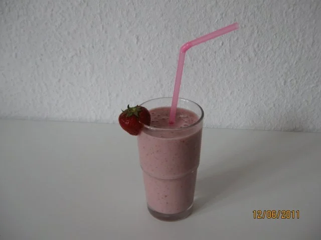 Rezept: Erdbeer - Energie - Shake Erdbeer - Energie - Shake - Rezept