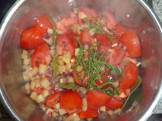 Rezept: Tomatensuppe Bild Nr. 5 Tomatensuppe - Rezept - Bild Nr. 5