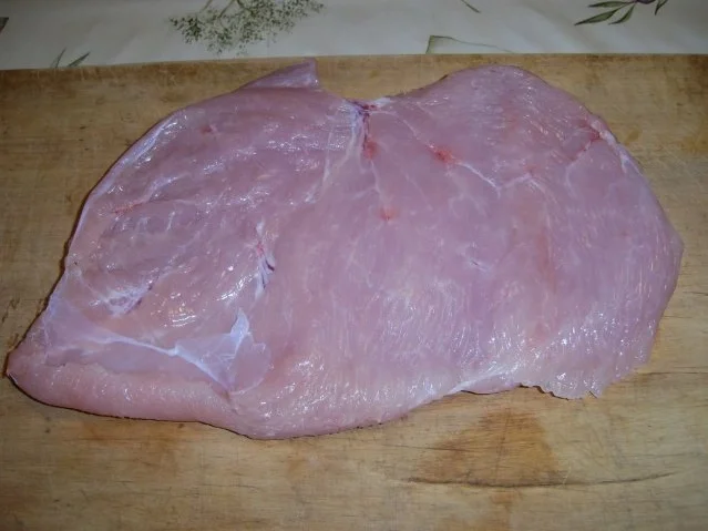 Putenrolle mit Oliven-Kräuterfüllung - Rezept - Bild Nr. 3