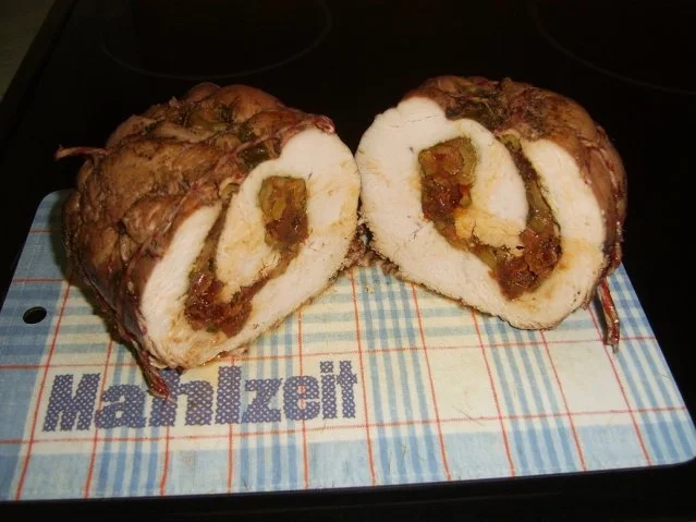 Putenrolle mit Oliven-Kräuterfüllung - Rezept - Bild Nr. 17