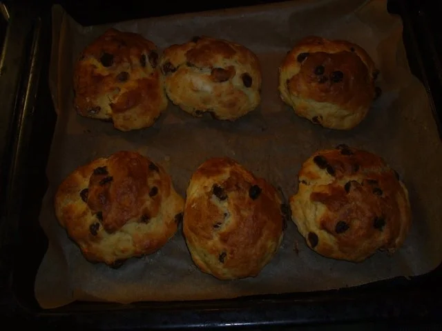 Rosinenbrötchen - Rezept - Bild Nr. 4