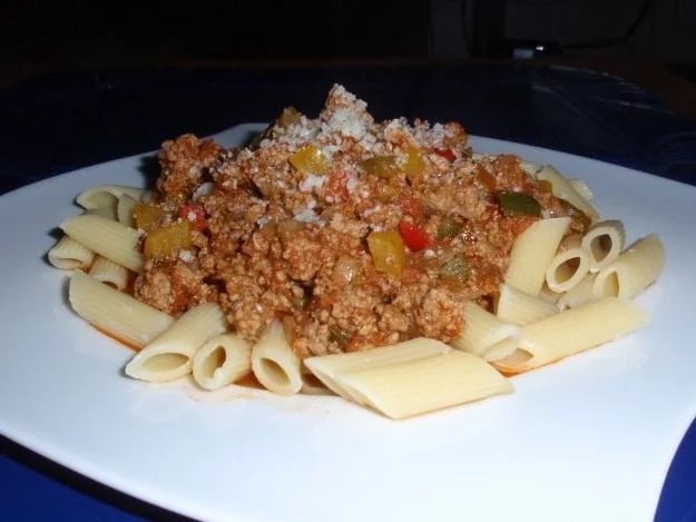Rezept: Rigatoni a la Bolognese Rigatoni a la Bolognese - Rezept