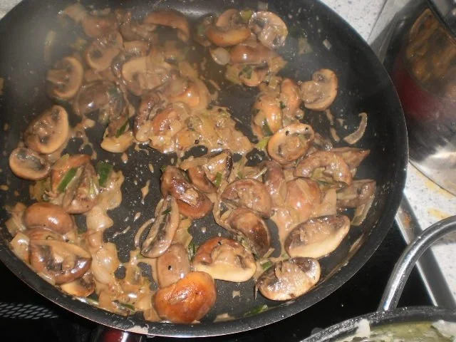 Putenrollbraten~Kartoffel-Kohrabi-Stampf~Pilze - Rezept - Bild Nr. 18