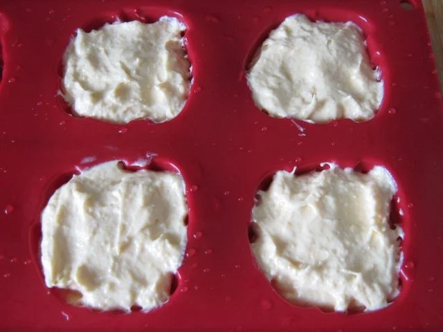 Mascarponecreme mit Sharon, gestürzt auf Beerenspiegel - Rezept - Bild Nr. 4