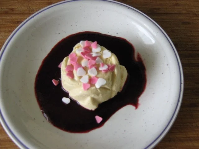 Mascarponecreme mit Sharon, gestürzt auf Beerenspiegel - Rezept - Bild Nr. 6