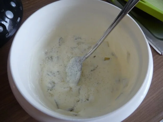 Soßen und Dip´s : Tzaziki mit Gewürzgurken - Rezept - Bild Nr. 3