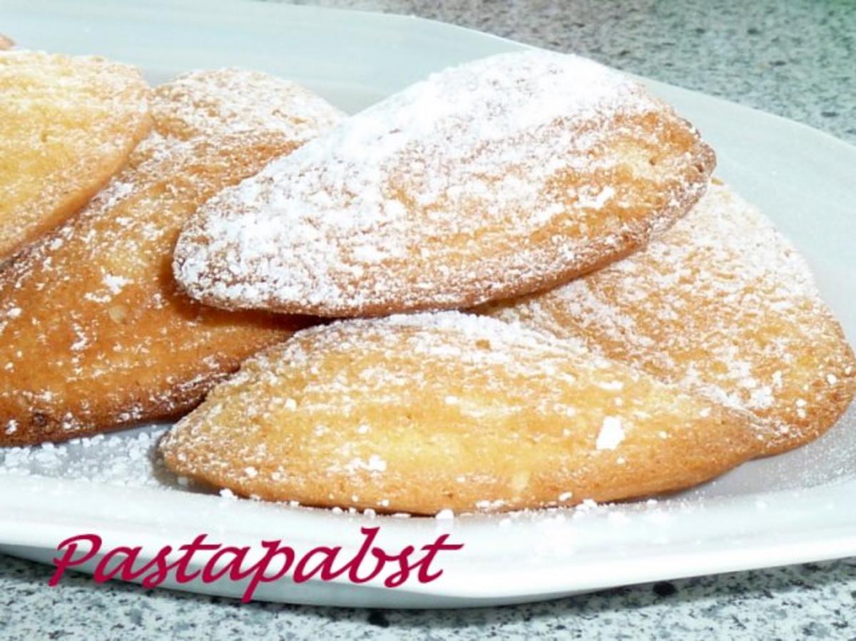 Bilder für Madeleines mit Zucker und Eier - Rezept