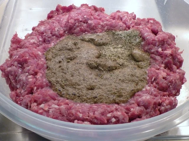 Sammelbegriff – Hackfleischröllchen - Rezept - Bild Nr. 6