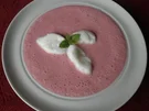 Rezept: Kalte Erdbeersuppe ... Kalte Erdbeersuppe ... - Rezept